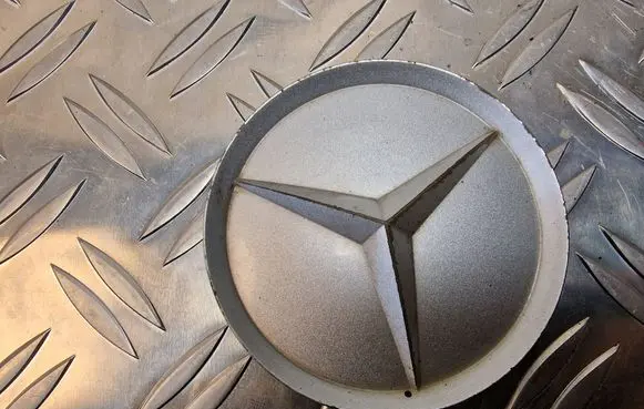 Mercedes-Benz A W168 Original wheel cap 2014010225