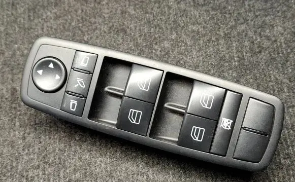 Mercedes-Benz ML W164 Electric window control switch A2518300290