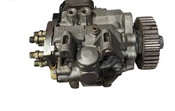 Audi A6 S6 C5 4B Fuel injection high pressure pump 059130106K