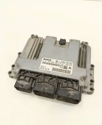 Peugeot 207 Engine control unit/module 9664738780 9663193580 0261S04008