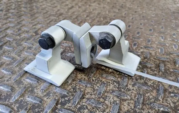 Front door hinge set
