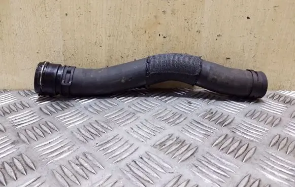 Jaguar XF X250 Engine coolant pipe/hose