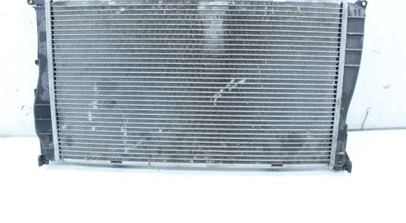 BMW 3 E90 E91 Coolant radiator 2002112