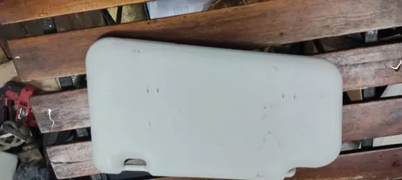 Nissan Leaf II (ZE1) Sun visor