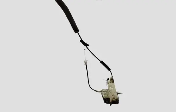 Citroen C5 Front door lock 574388 A01772