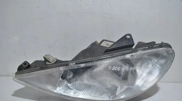 Peugeot 206 Headlight/headlamp 89001963