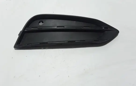 Volvo S90, V90 Front bumper lower grill 31425447