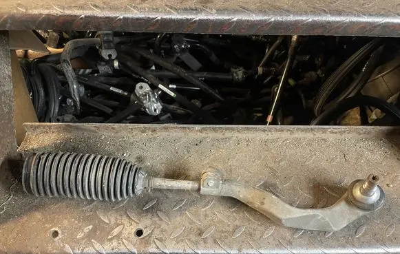 BMW 1 F40 Steering tie rod D24
