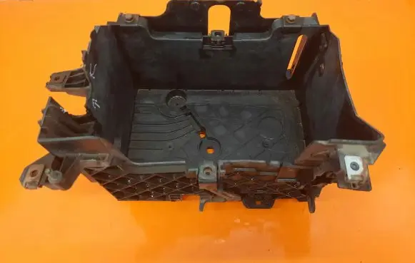 Renault Megane III Battery box tray T060009A150