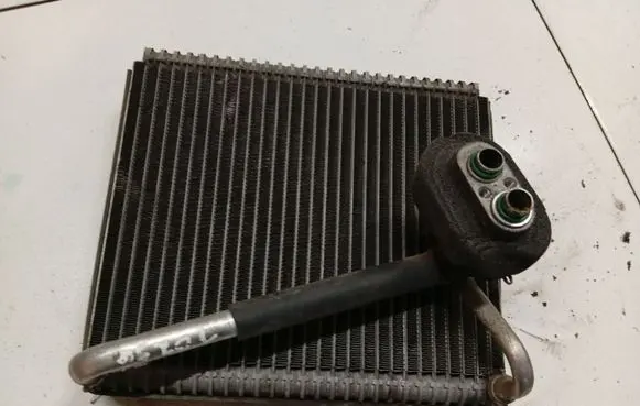 KIA Ceed A/C cooling radiator (condenser) 