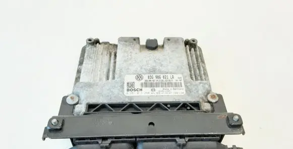 Volkswagen PASSAT B6 Engine control unit/module 03G906021LR 0281013260 1039S16965