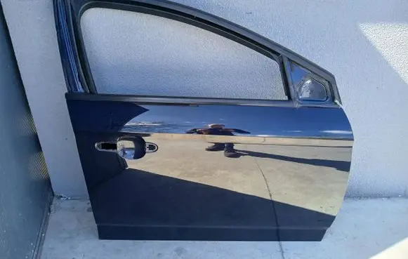 Ford Mondeo MK IV Front door