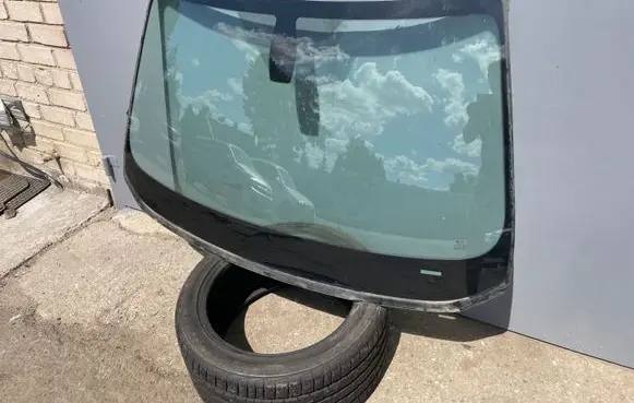 BMW 5 F10 F11 Front windscreen/windshield window 43R010242