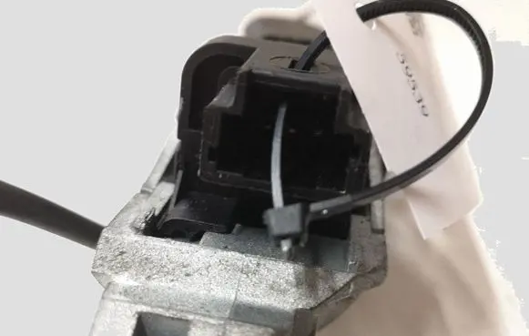 Citroen C5 Ignition lock 9648445180