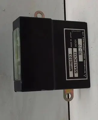 Mitsubishi Carisma Other control units/modules MR116523