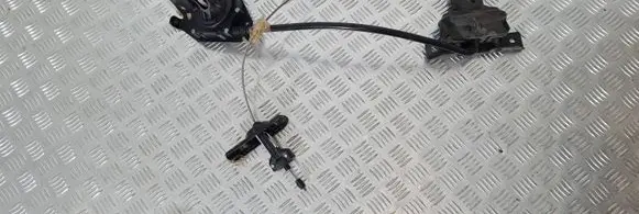 Volkswagen Amarok Spare wheel mounting bracket 2H0803660E