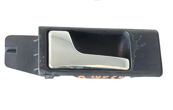 Audi 100 S4 C4 Front door interior handle 4A0837019