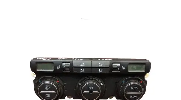 Volkswagen PASSAT B6 Climate control unit 74677512