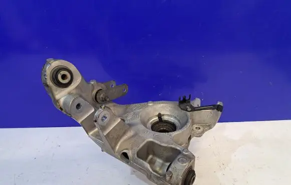 Jaguar XE Rear wheel hub GX635A970AF