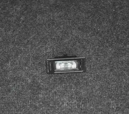 Audi Q3 8U Number plate light 4G0943021