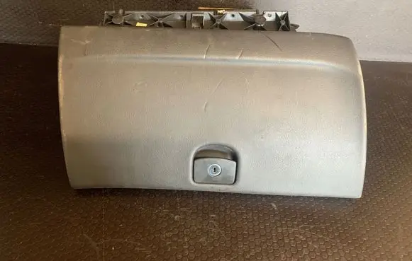 BMW X5 E53 Glove box 8451117000
