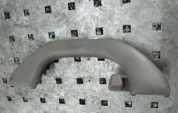 Volkswagen PASSAT B6 Rear interior roof grab handle 1K0857607J