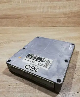 Toyota Yaris Engine control unit/module ECU 8966152070 2110005980