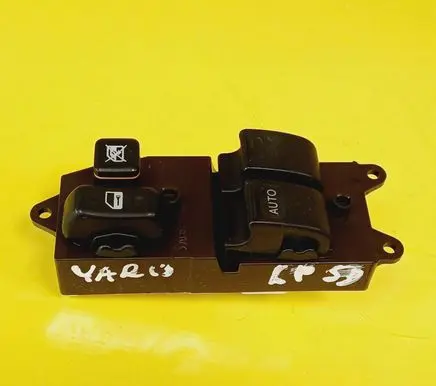 Toyota Yaris Electric window control switch