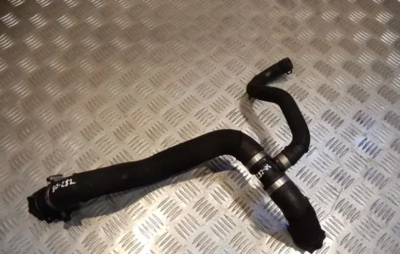 Audi A6 S6 C6 4F Engine coolant pipe/hose 30282