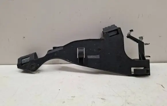 Other engine bay part