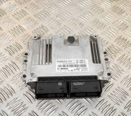 Ford Fiesta Engine control unit/module HA6A12B684PA 0261S18702