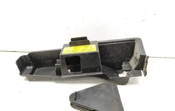 Audi A6 S6 C6 4F Tool box 4F0011215B 8E0010175A 8E5860285
