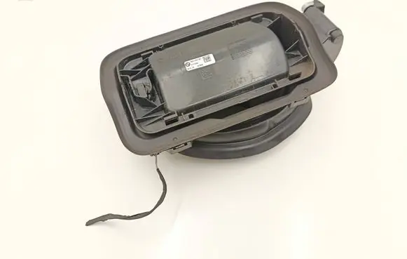 BMW 5 G30 G31 G38 Fuel tank cap trim 7387783 F27506