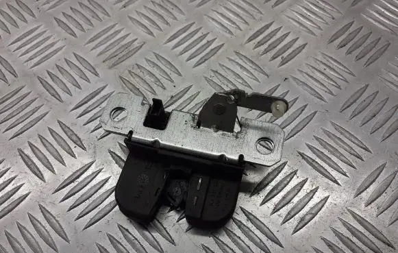 Seat Ibiza III (6L) Tailgate exterior lock 6L6827505A