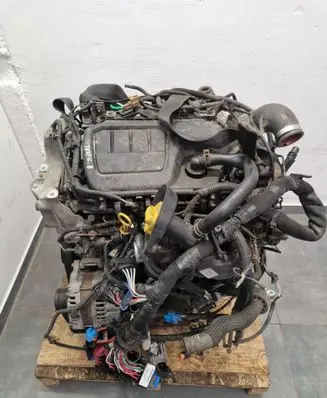 Renault Trafic III (X82) Engine R9MD452 R9M