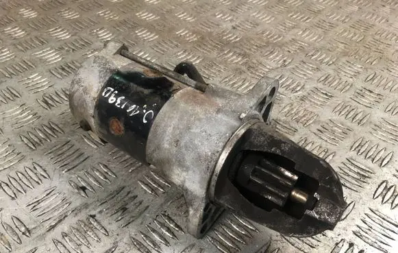 Subaru Outback Starter motor 23300AA620 M002T89071