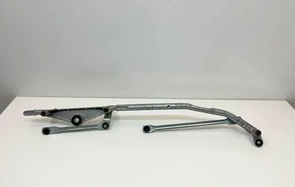 Mercedes-Benz SL R231 Front wiper linkage and motor A2318200042 2318200042