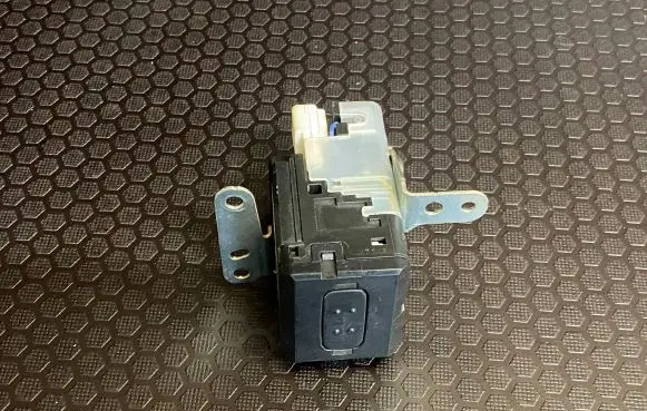 Toyota Corolla Verso AR10 Ignition lock 626399000
