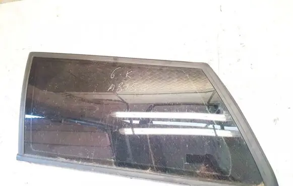 Volkswagen PASSAT B4 Rear side window