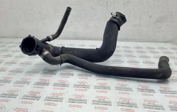 Audi A8 S8 D3 4E Engine coolant pipe/hose 2027350