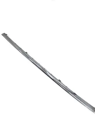 BMW 7 E32 Rear bumper trim bar molding 
