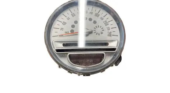 Mini One - Cooper Coupe R56 Speedometer (instrument cluster) 9125925 BM503301 C00048411