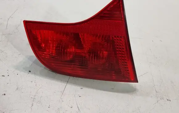 Audi A4 S4 B7 8E 8H Tailgate rear/tail lights 8E9945093A