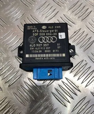 Audi A6 S6 C6 4F Light module LCM 5DF00888630 4L0910357 4L0907357