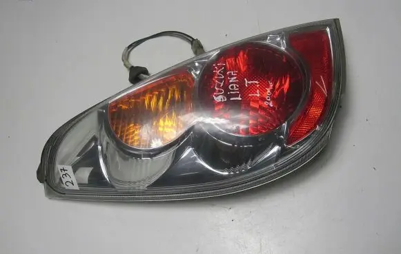Suzuki Liana Rear/tail lights