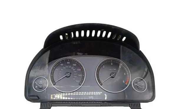 BMW 5 F10 F11 Speedometer (instrument cluster) 9280485 1761649 40042311