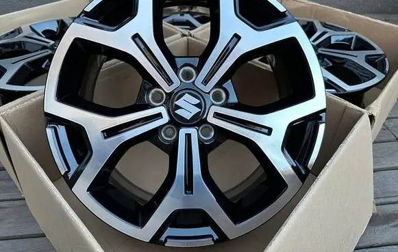 Suzuki Vitara (LY) R17 alloy rim 403006285R