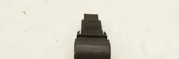 Subaru Forester SF Windscreen/window heater switch