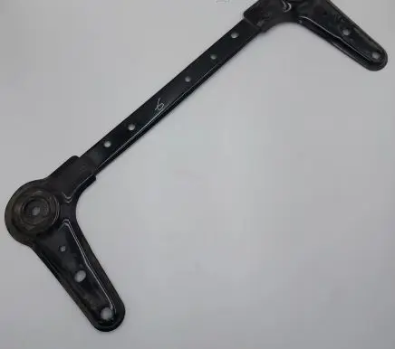 Nissan Leaf II (ZE1) Front subframe