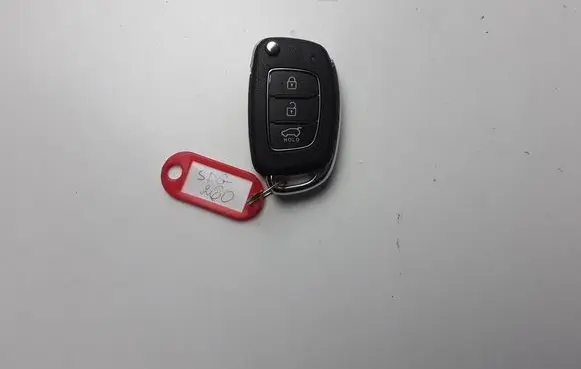 Hyundai i20 (GB IB) Ignition key/card 95430C7600